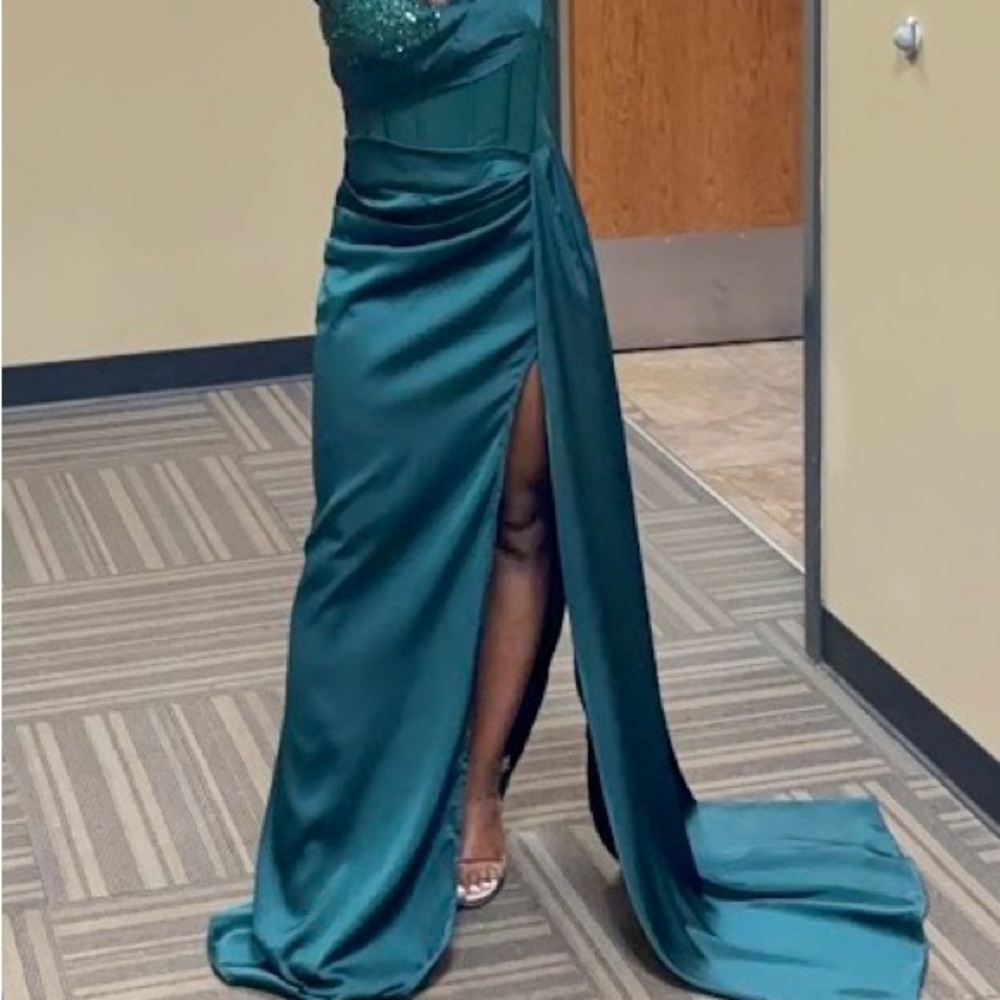 SHEIN Green Maxi Dress with Slit